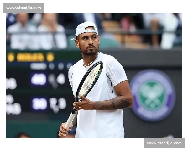 克耶高斯挑战纳达尔巅峰对决 赛场激烈碰撞再度引发焦点关注