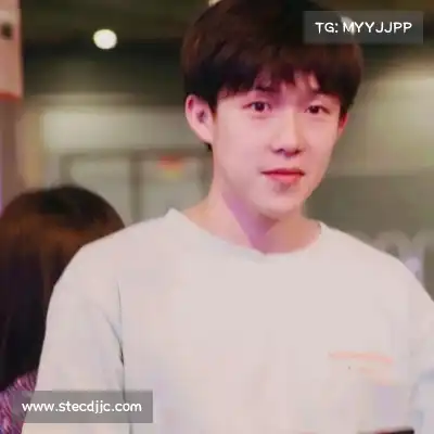 秦牧望